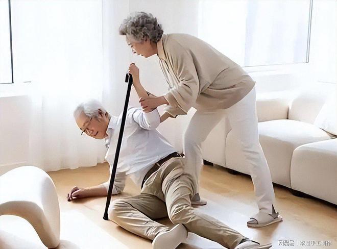 会影响寿命？医生直言：一周洗这几次好处多多PG电子麻将胡了2模拟器人老了洗澡洗的勤(图2)